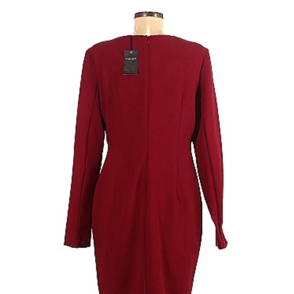 Fever London City Chelsea Dress - Picture 2 of 6